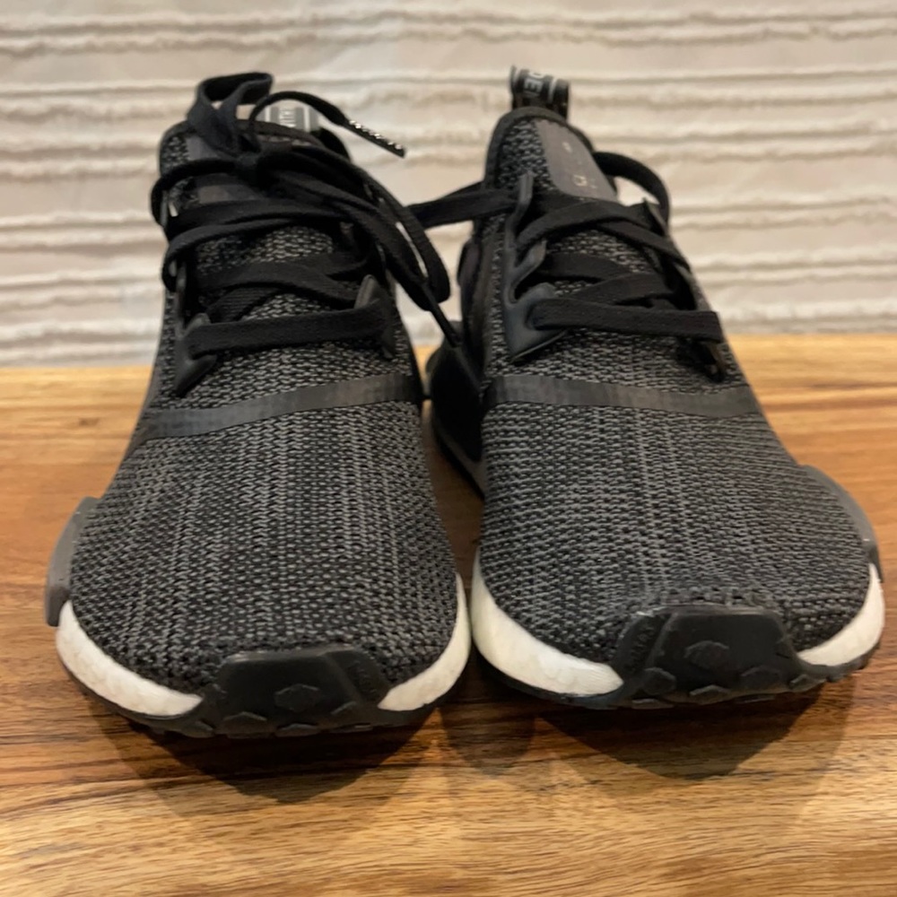 Adidas NMD_R1 B79758 women’s sneakers size 7